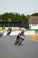 Vintage-motorcycle-club;eventdigitalimages;mallory-park;mallory-park-trackday-photographs;no-limits-trackdays;peter-wileman-photography;trackday-digital-images;trackday-photos;vmcc-festival-1000-bikes-photographs